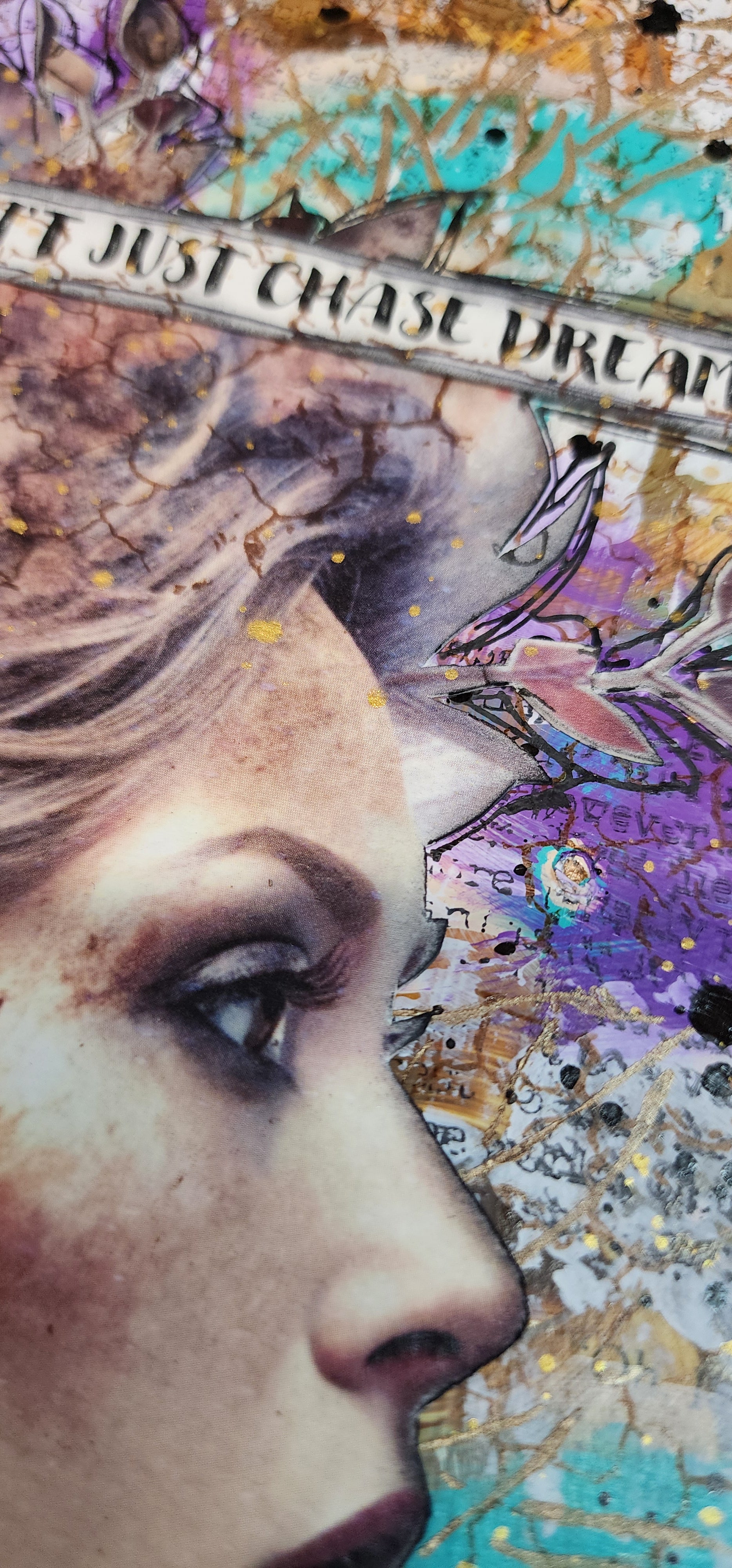 MERRY AND BRIGHT DOWNUNDER KIT KATE AMOS