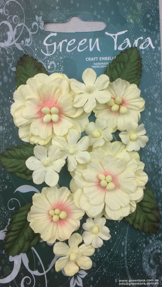 Green Tara Pastel & Leaf Flowers Peach/cream